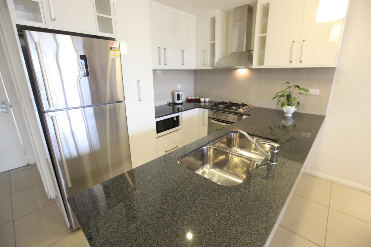 Premiere Apartments Нади Екстериор снимка